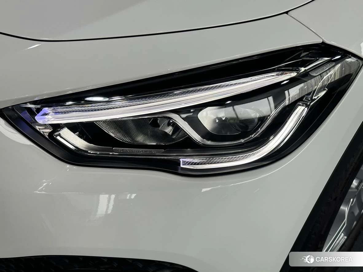 Mercedes-Benz GLA 2023 Белый из Китая, фото 4