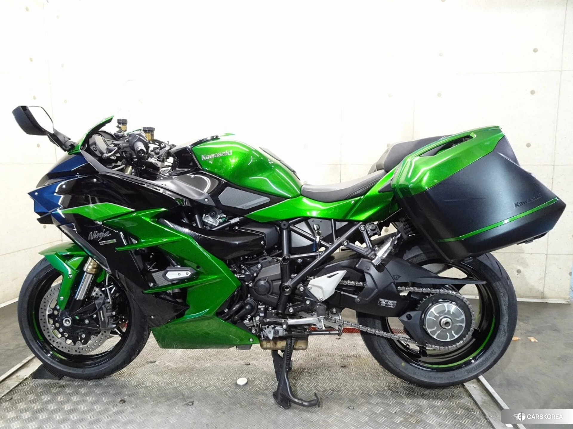 Kawasaki NINJA H2 SX SE 2018 из Японии