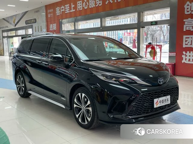 Toyota Grevia 2024 Черный из Китая, фото 4