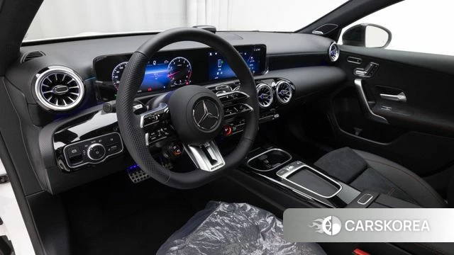 Mercedes-Benz A-Class W177 2025 Белый из Кореи, фото 4