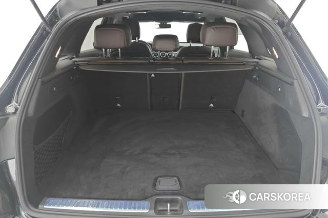Mercedes-Benz GLC 2021 Черный из Китая, фото 4