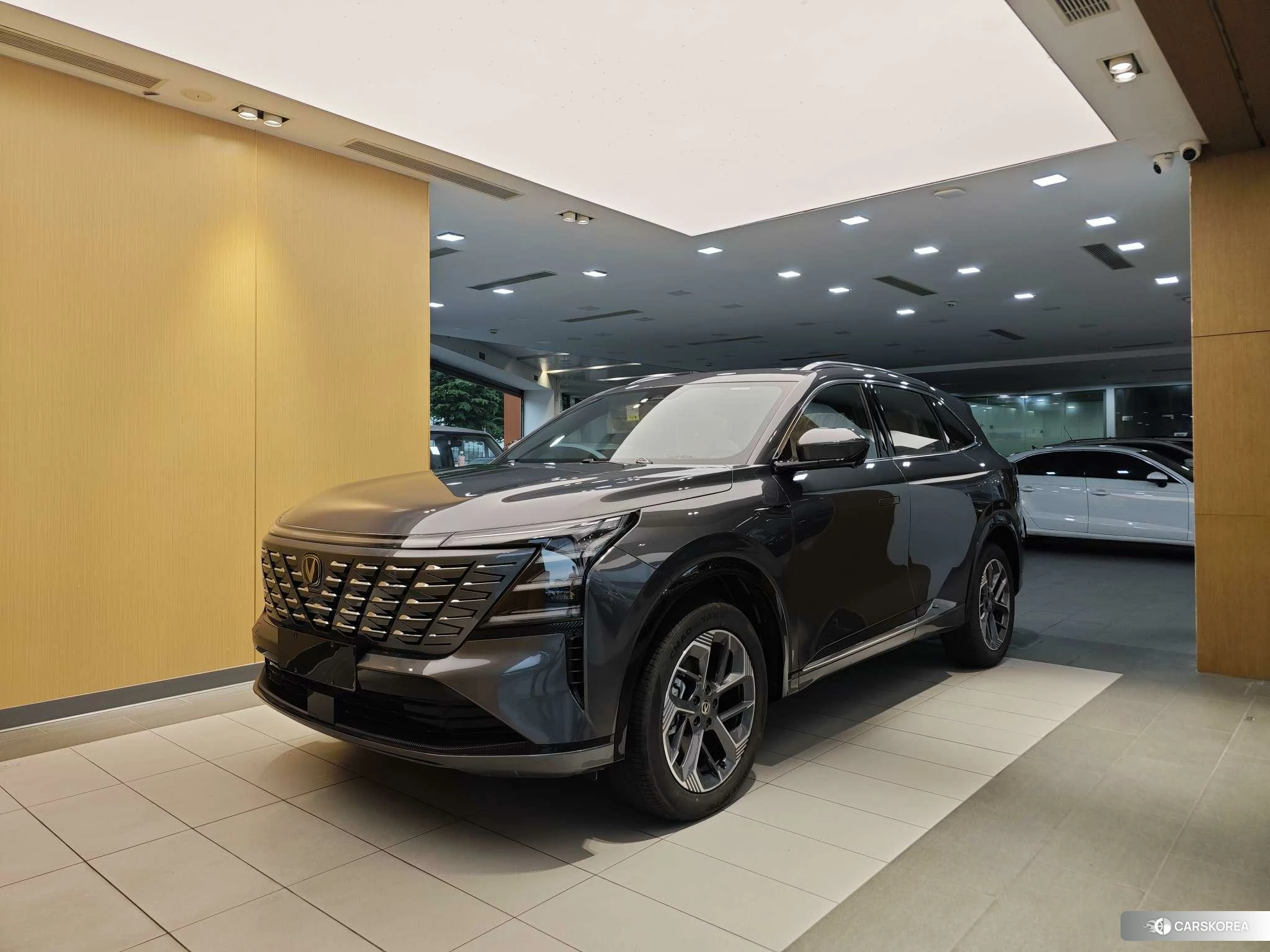 Chang'an CS75 PLUS 2024 Темно-серый из Китая, фото 4