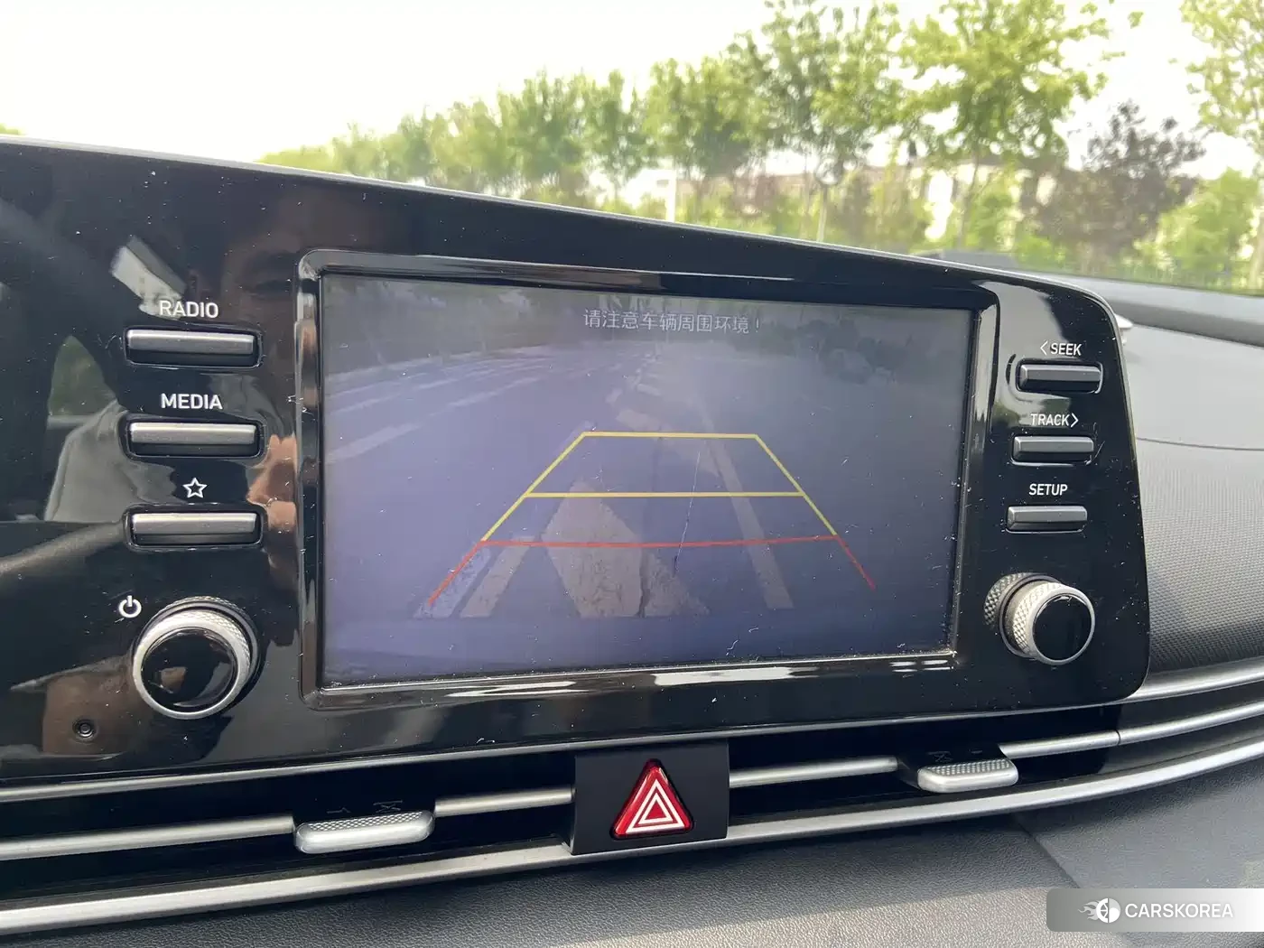 Hyundai Elantra 2022 Silver/gray из Китая, фото 4
