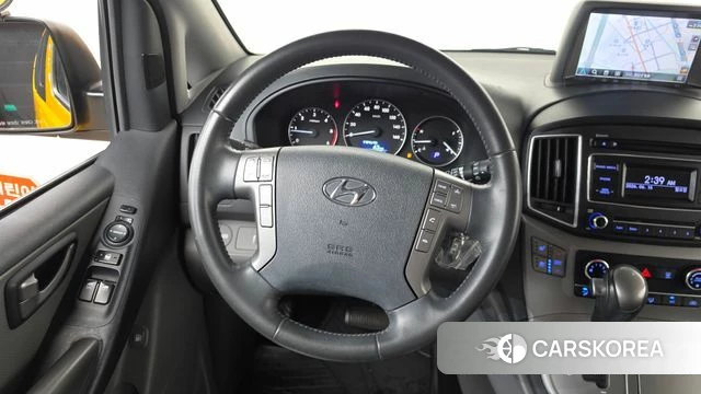 Hyundai The New Grand Starex 2018 Желтый из Кореи, фото 4