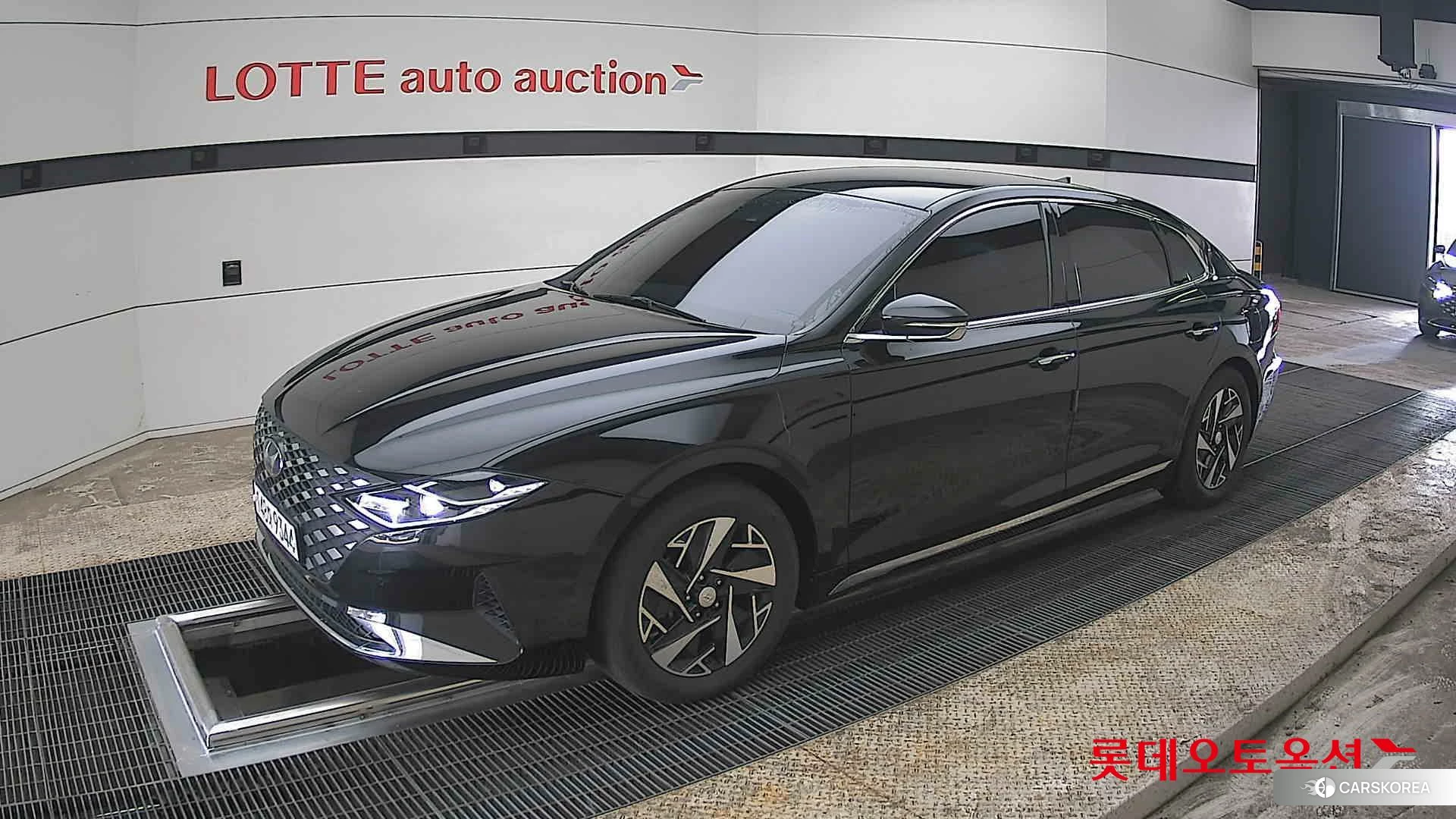 Hyundai Grandeur Hybrid 2022 Midnight Black Pearl из Кореи, фото 4