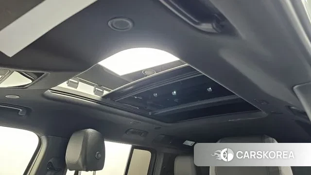 Land Rover Defender (L663) 2022 Серебряный из Кореи, фото 4