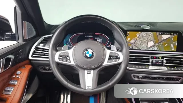 BMW X7 (G07) 2021 Черный из Кореи, фото 4