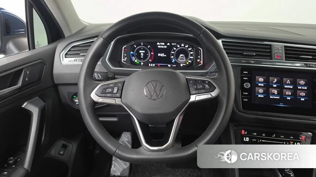 Volkswagen Tiguan second Generation 2021 Синий из Кореи, фото 4