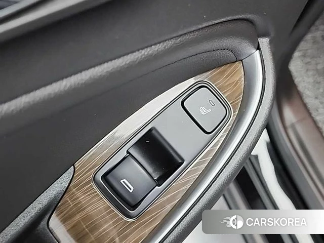 Chevrolet (GM Daewoo) The New Malibu 2019 Черный из Кореи, фото 4