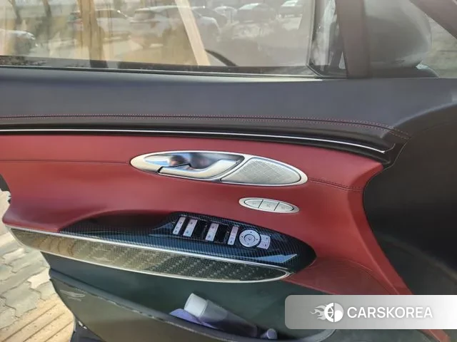 Genesis GV70 2021 Белый из Кореи, фото 4