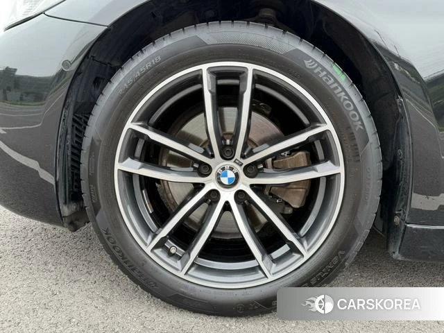 BMW 5 series (imported) 2021 Черный из Китая, фото 4