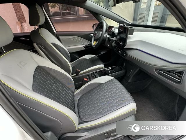 Volkswagen ID.3 2024 Белый из Китая, фото 4