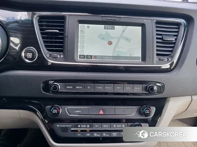 Kia The New Carnival 2018 Белый из Кореи, фото 4