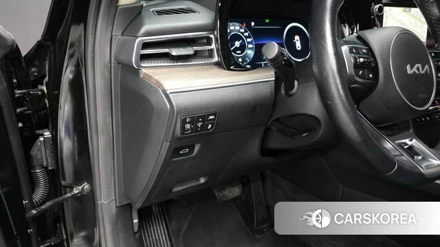 Kia K5 3rd generation 2022 Черный из Кореи, фото 4