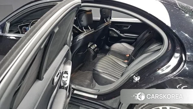 Mercedes-Benz S-Class W223 2024 Черный из Кореи, фото 4