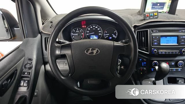 Hyundai The New Grand Starex 2018 Желтый из Кореи, фото 4
