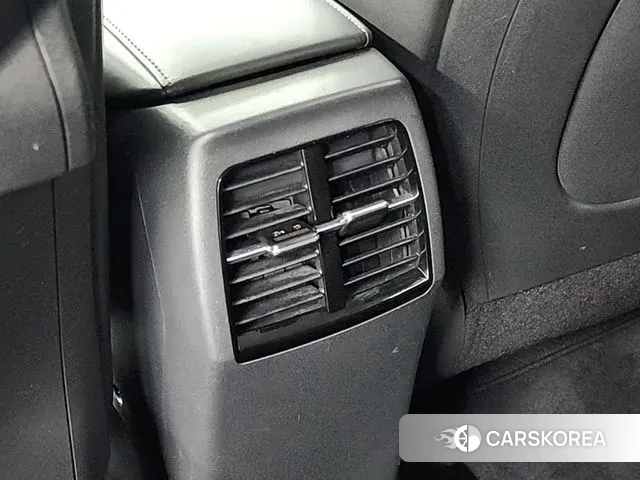 Kia Di Ol Nu Niro 2022 Темно-зеленый из Кореи, фото 4