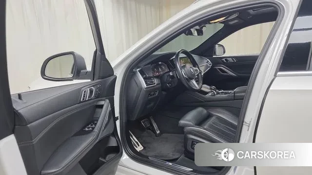 BMW X6 (G06) 2022 Белый из Кореи, фото 4