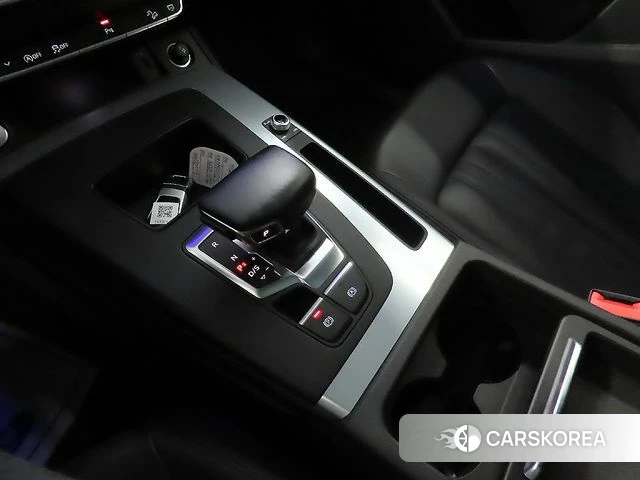 Audi Q5 (FY) 2022 Серый из Кореи, фото 4