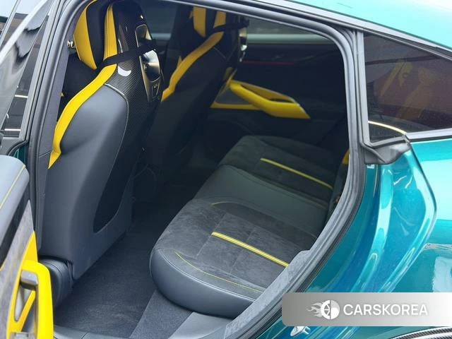 Xiaomi Car Xiaomi SU7 Ultra 2025 Зеленый из Китая, фото 4