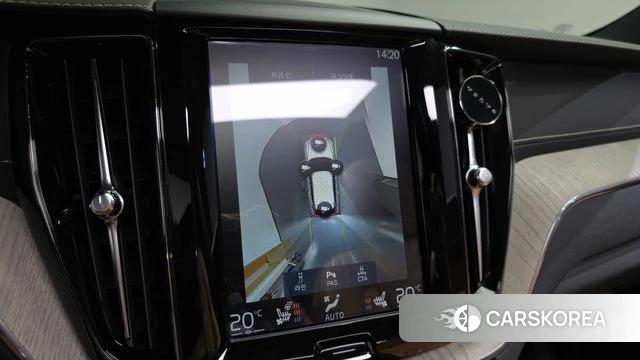 Volvo XC60 second Generation 2020 Белый из Кореи, фото 4