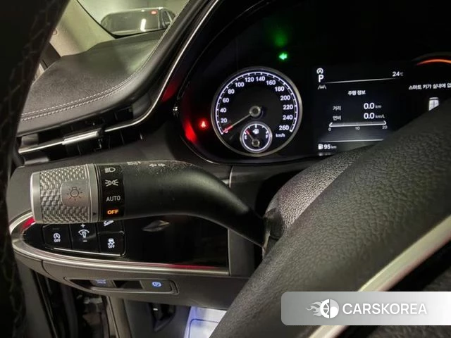 Genesis GV70 2021 Черный из Кореи, фото 4