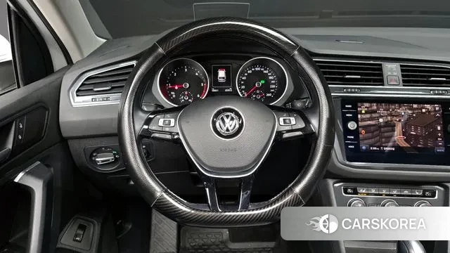 Volkswagen Tiguan second Generation 2020 Белый из Кореи, фото 4