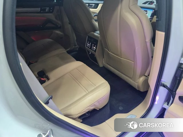 Porsche Cayenne (PO536) 2023 Серебристо-серый из Кореи, фото 4