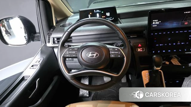 Hyundai Staria 2024 Черный из Кореи, фото 4