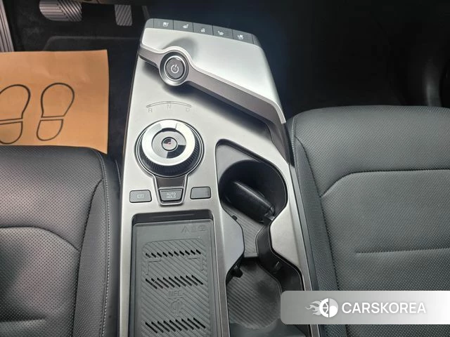 Kia EV6 2022 Белый из Кореи, фото 4