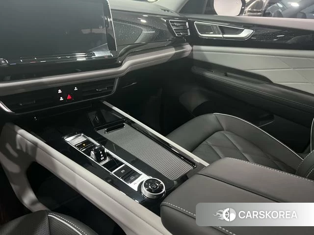 Volkswagen Tourang 2025 Черный из Китая, фото 4