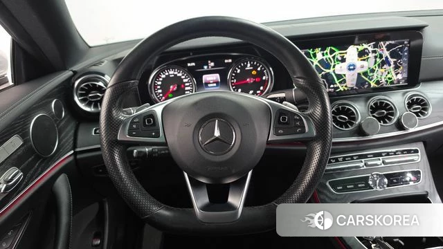Mercedes-Benz E-Class W213 2018 Серебряный из Кореи, фото 4