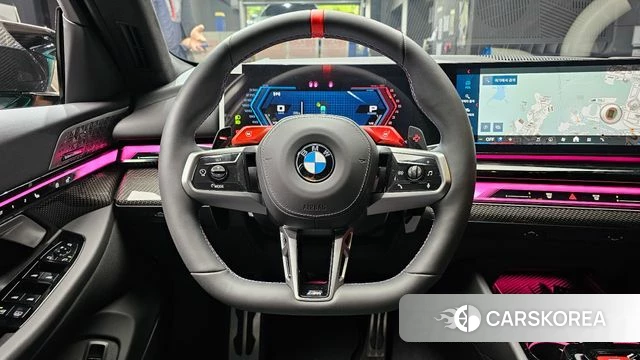 BMW M5 (G90) 2025 Синий нефрит из Кореи, фото 4