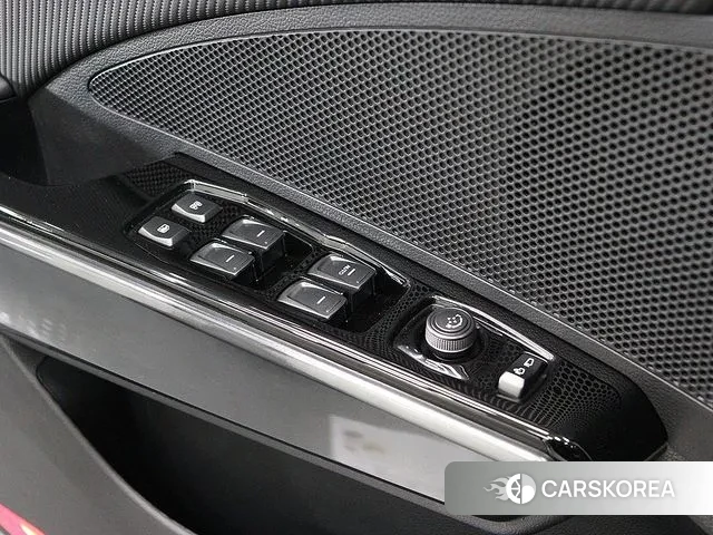 Ssangyong Tivoli Air 2021 Белый из Кореи, фото 4