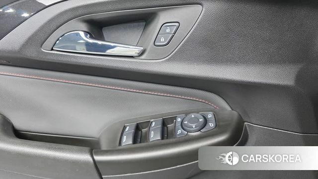 Chevrolet (GM Daewoo) Trailblazer 2023 Белый из Кореи, фото 4