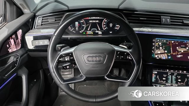 Audi e-Tron 2021 Черный из Кореи, фото 4