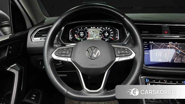 Volkswagen Tiguan Allspace 2022 Белый из Кореи, фото 4