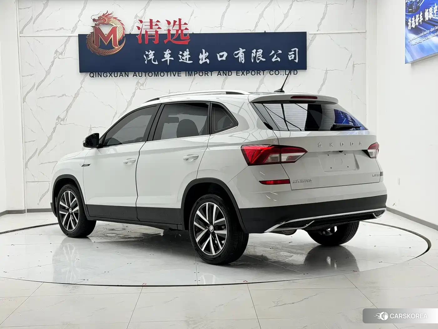 Skoda Komick 2023 Белый из Китая, фото 4