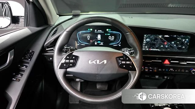 Kia Di Ol Nu Niro 2025 Белый из Кореи, фото 4