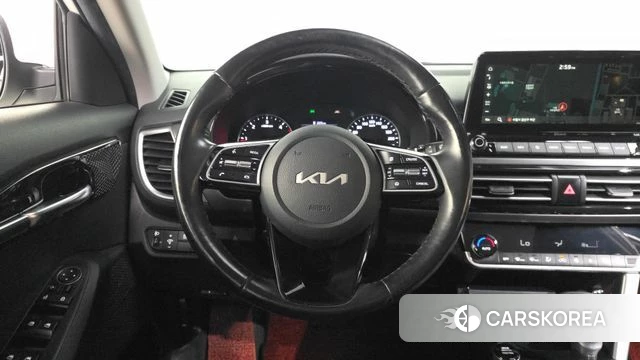 Kia Seltos 2021 Белый из Кореи, фото 4
