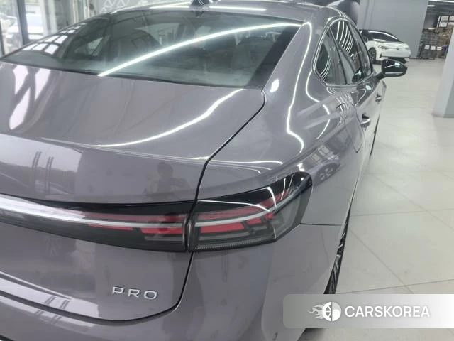 Volkswagen Passat 2024 Фиолетовый из Китая, фото 4