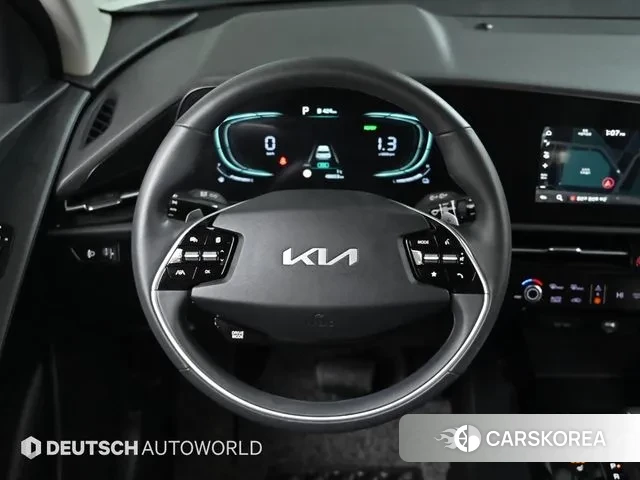 Kia Di Ol Nu Niro 2022 Белый из Кореи, фото 4