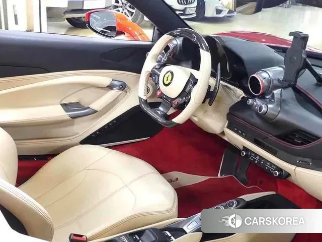 Ferrari F8 Spider 2022 Красный из Кореи, фото 4