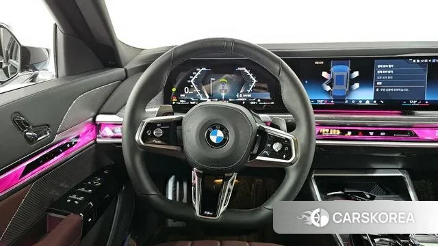 BMW 7 Series (G70) id 3142193 из Кореи 4