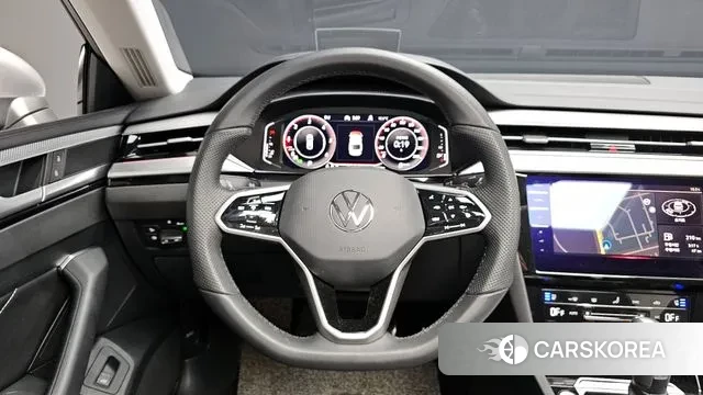 Volkswagen Arteon 2022 Белый из Кореи, фото 4