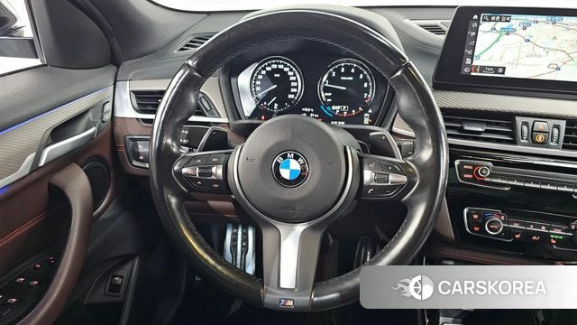 BMW X2 (F39) 2021 Светло-серебряный цвет из Кореи, фото 4