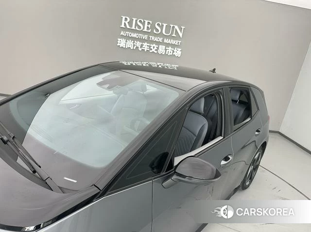 Volkswagen ID.3 2025 Темно-серый из Китая, фото 4