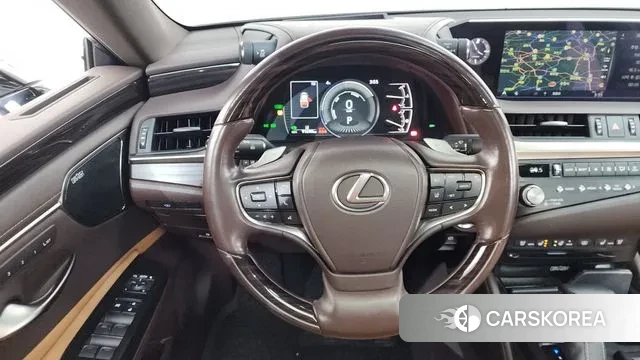 Lexus ES300h 7th generation 2021 Серый из Кореи, фото 4