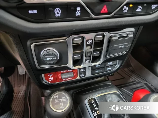 Jeep Wrangler (JL) 2024 Розовый из Кореи, фото 4