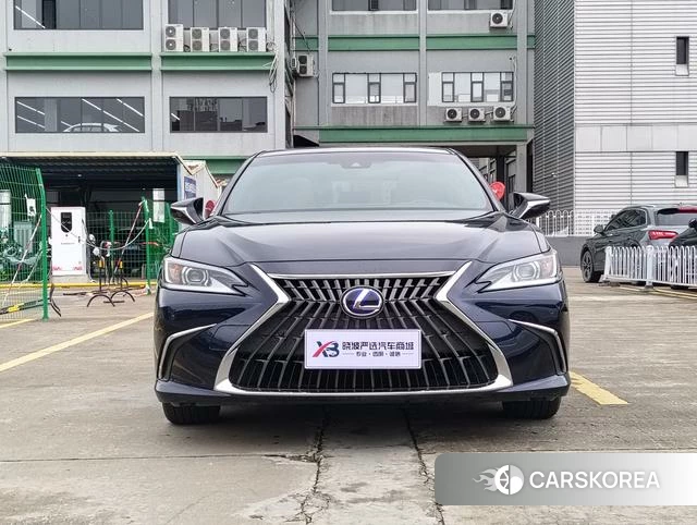 Lexus ES 2022 Синий из Китая, фото 4